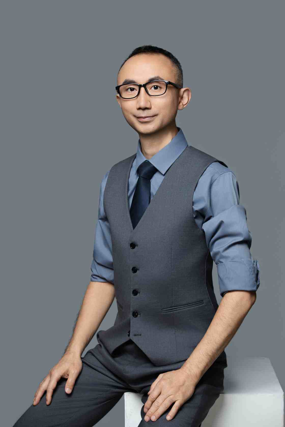 姜彤